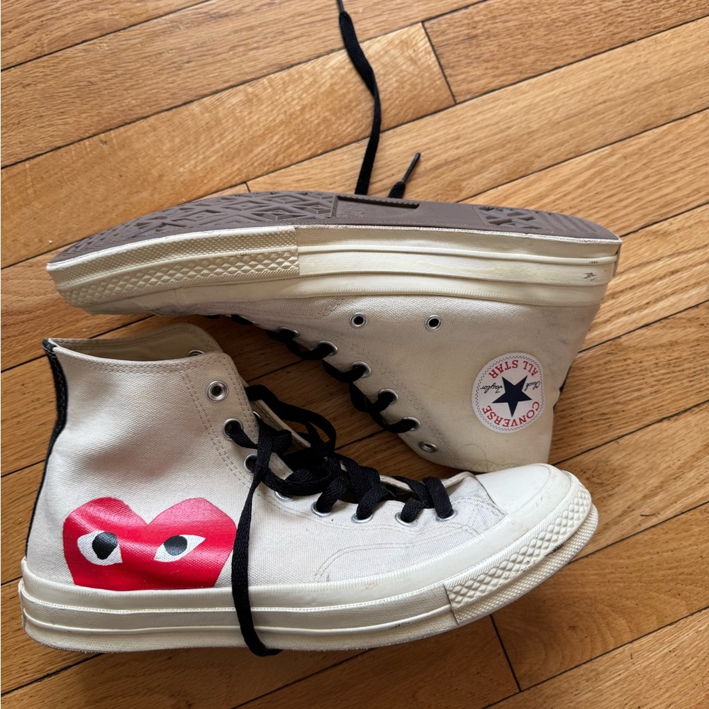 Comme de Garçon x Converse High-Top Sneakers - White and Red